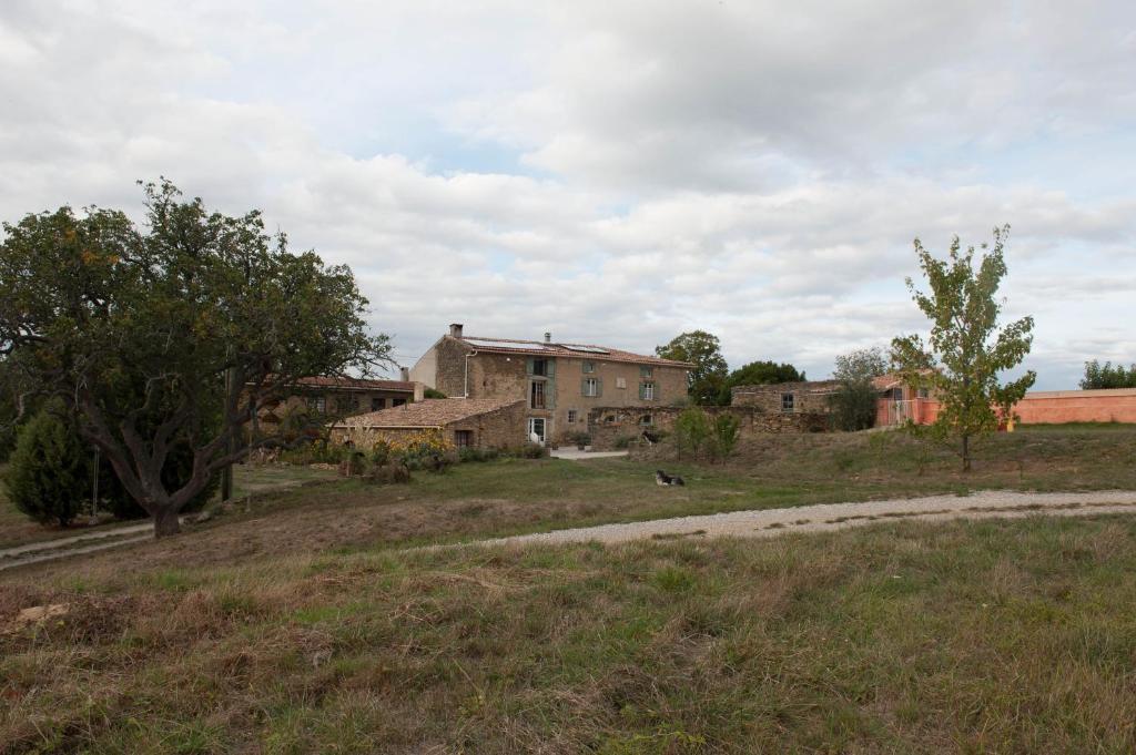 Готель Domaine Bellelauze Bouriege Номер фото